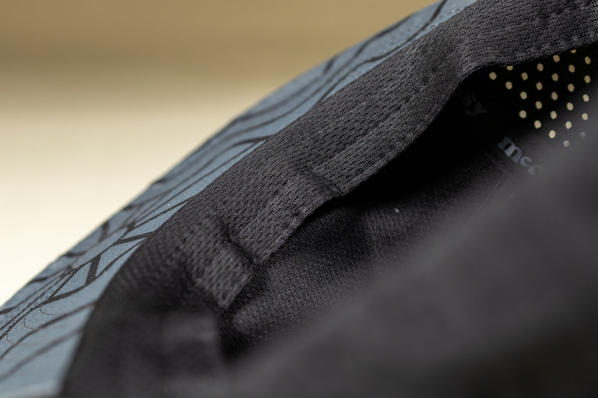 5-Panel Laser Cut - Black